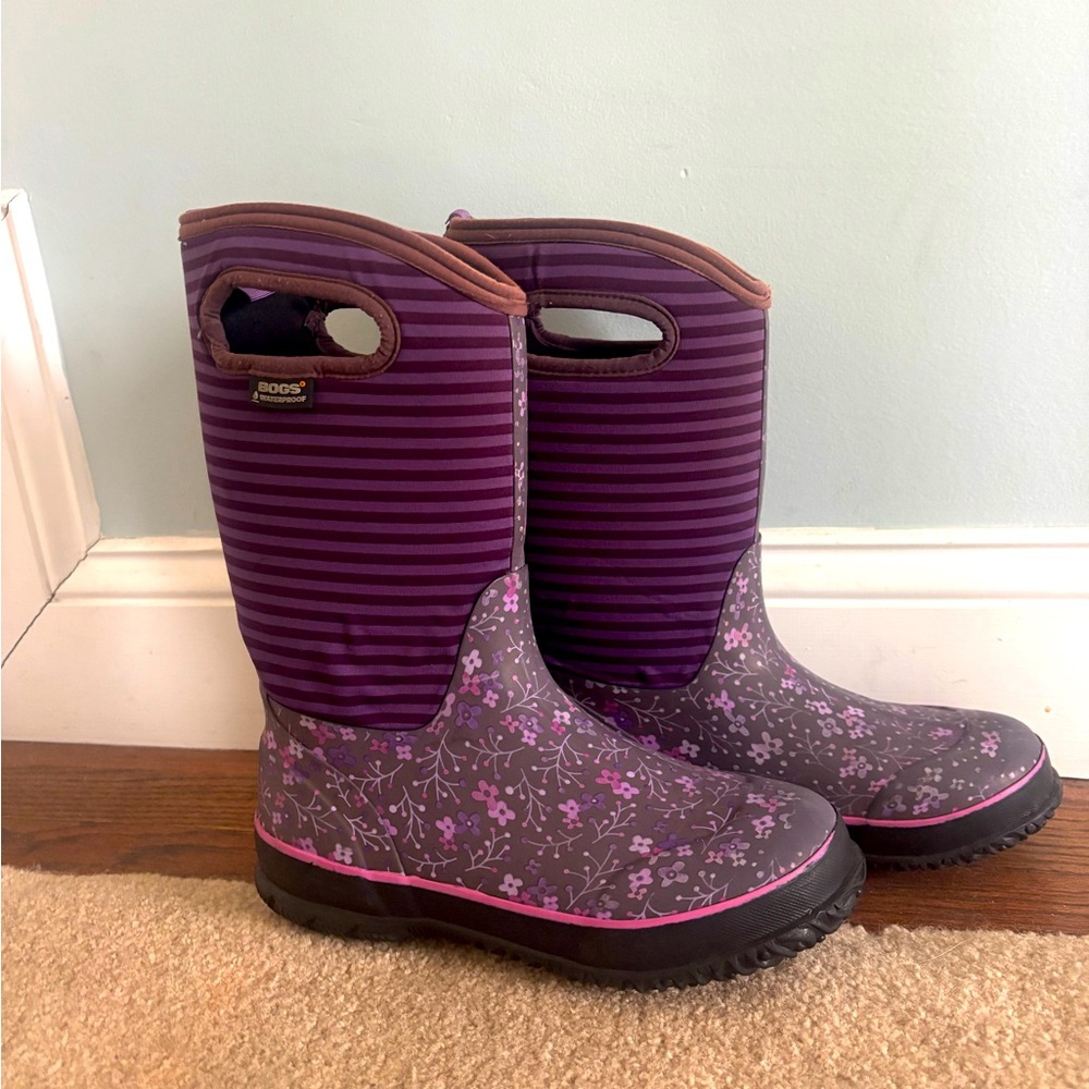 Bogs 12” waterproof high all season snow /rain boots